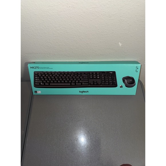 Logitech Other - Logitech MK270 Wireless Keyboard Mouse Comb 2.4GHz USB Receiver Windows ChromeOS